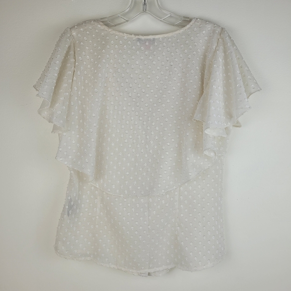 Vince Camuto off white boho ruffle blouse flowy cap sleeves fairy tufted dots 6 - Picture 4 of 11